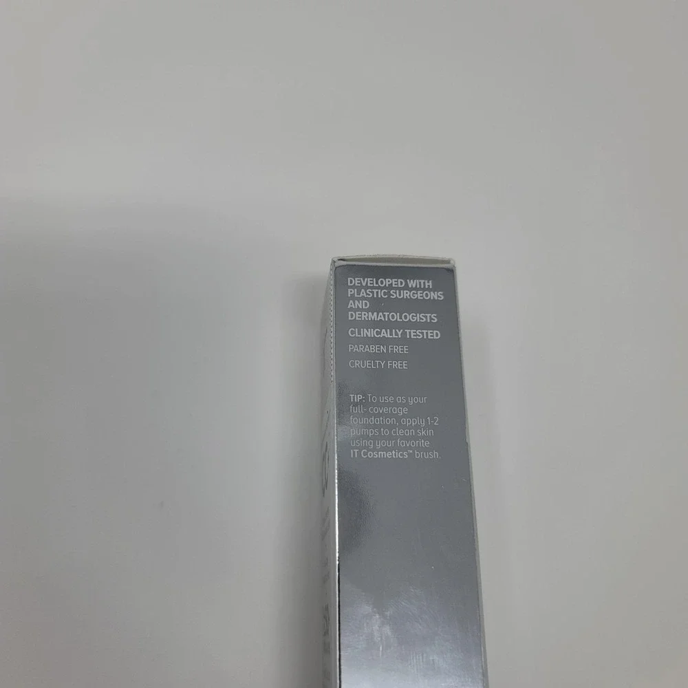 IT Cosmetics CC+ Color Correcting Full Coverage Cream Light Medium 1.08 Fl Oz